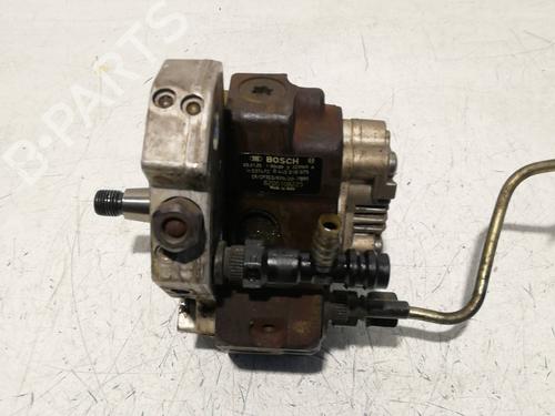 Used Injection pump RENAULT MEGANE II Estate (KM0/1_) 1.9 dCi (KMRG, KM1G, KM0G, KM2C) (120 hp) 25457389