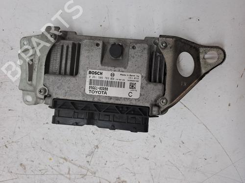 Used Engine control unit (ECU) TOYOTA YARIS (_P13_) 1.0 (KSP130_, KSP130) (69 hp) 23375404