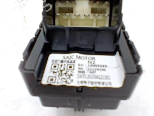 Left rear window switch MG MG HS (AS33) 1.5 Hybrid+ | BP38062122I29 - Image 3