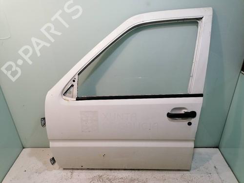 Used Left front door NISSAN TERRANO II (R20) 2.7 TD 4WD (101 hp) 24402275