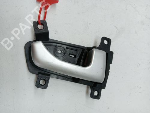 Used Front right interior door handle KIA SPORTAGE IV (QL, QLE) 1.7 CRDi (116 hp) 24483539