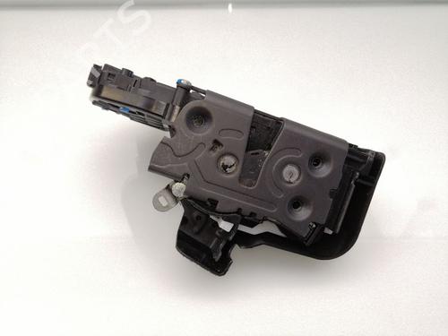 Serrure avant droite VOLVO C70 II Convertible (542) D3 (150 hp) 23458040