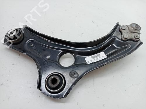 Used Right front suspension arm RENAULT CLIO V (B7_) 1.5 Blue dCi 85 (B7AG) (86 hp) 23341131