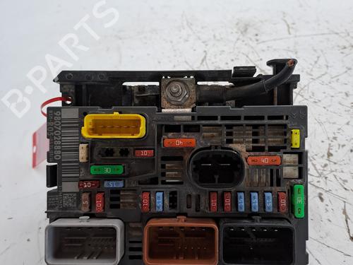 Used Fuse box CITROËN BERLINGO Box Body/MPV (B9) 1.6 HDi / BlueHDi 75 (75 hp) 27653062