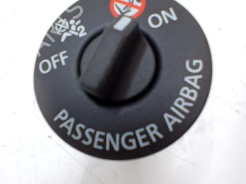 kombi-kontakt-stilkkontakt-smart-fortwo-coupe-453-2014-33772108 main image