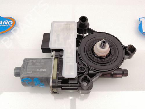 Used Left rear window motor VW GOLF VII (5G1, BQ1, BE1, BE2) 1.6 TDI (105 hp) 23874604