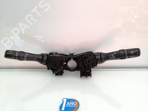 Used Switch TOYOTA RAV 4 III (_A3_) 2.2 D 4WD (ALA30_, ALA30R) (136 hp) 23405011