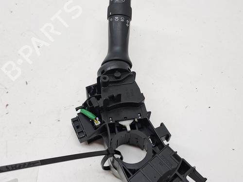 Used Steering column stalk TOYOTA YARIS (_P13_) 1.0 (KSP130_, KSP130) (69 hp) 26950569