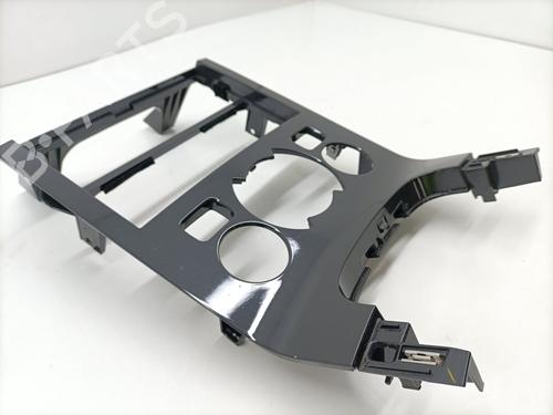 Middle console PEUGEOT 3008 I MPV (0U_) 1.6 HDi | BP25593580I22 