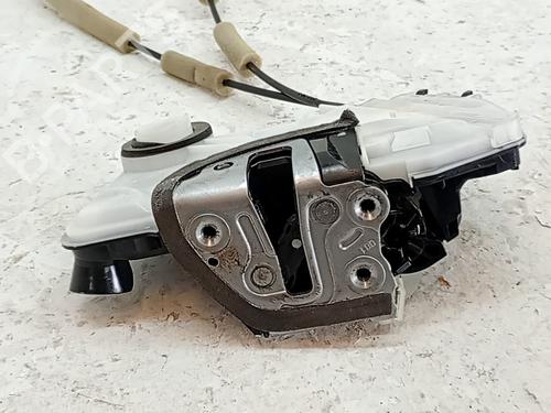 Used Front left lock Front left lock TOYOTA YARIS (_P21_, _PA1_, _PH1_) 1.6 GR 4WD (GXPA16) (261 hp) 35721791 35721791