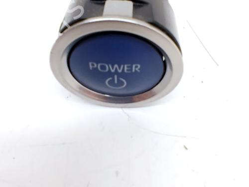 Switch TOYOTA COROLLA Estate (_E21_) 1.8 Hybrid (ZWE211W) | BP33766952I30 - Image 3