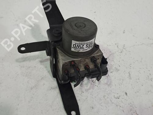 Used Control unit KIA SPORTAGE II (JE_, KM_) 2.0 i 16V (141 hp) 25708054