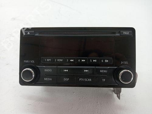 Radio CITROËN C4 AIRCROSS 1.6 HDi 115 (114 hp) 27700315