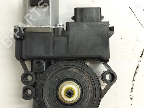 Left front window motor HYUNDAI i40 I CW (VF) 1.7 CRDi | BP37592073E21 - Image 2