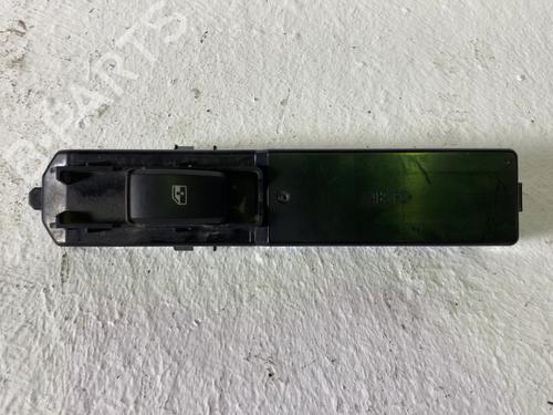 Used Right rear window switch Right rear window switch SAAB 9-3 (YS3F, E79, D79, D75) 1,8t (150 hp) 40119483 40119483