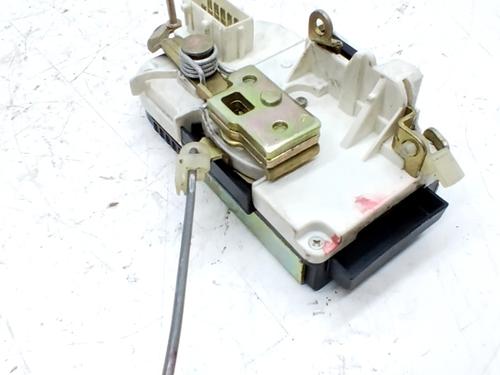 front-right-lock-peugeot-807-eb_-2002-32696563 main image