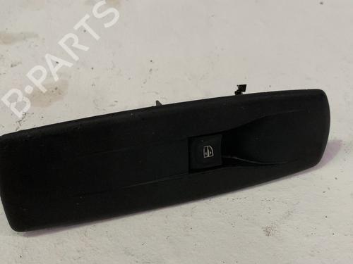 Used Right front window switch Right front window switch RENAULT MEGANE III Grandtour (KZ0/1) 1.6 16V (KZ0U, KZ1B, KZ1U) (110 hp) 34393220 34393220