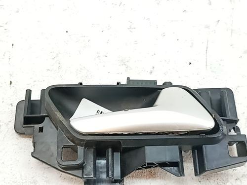 Used Front right interior door handle Front right interior door handle CITROËN C3 IV (CC_, CB_) 1.2 PureTech 100 (CCHPV4) (101 hp) 36522980 36522980