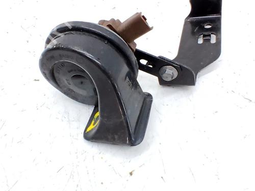 horn-smart-fortwo-coupe-453-2014-33771625 main image