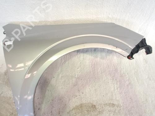 Used Right front fenders OPEL ASTRA H (A04) 1.7 CDTI (L48) (100 hp) 31182290