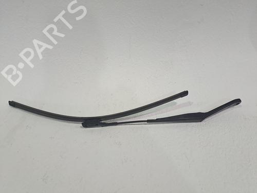 Used Front windshield wiper arm FORD FIESTA VI (CB1, CCN) 1.25 (82 hp) 24240129