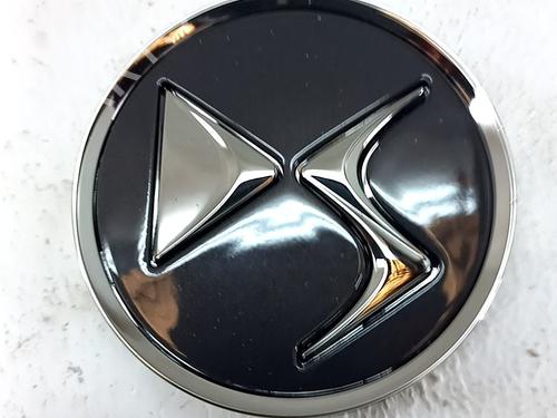 Used Hub cap Hub cap DS DS 7 (J4_, JC_) E-TENSE 225 (J4DGZU) (224 hp) 33765670 33765670