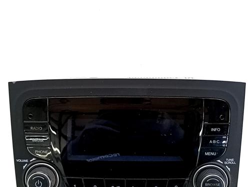 Used Radio FIAT DOBLO Cargo (263_) 1.3 D Multijet (263WXU1A, 263ZXU1A, 263WYB1A, 263ZYB1A) (95 hp) 31700804