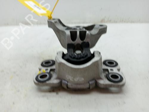 Used Gearbox mount VOLVO XC60 II (246) D3 (150 hp) 23356633
