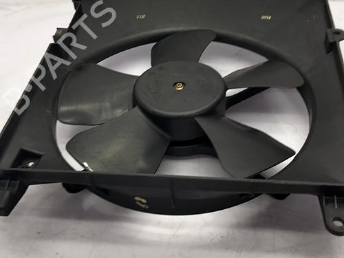 Używane Wentylator chłodnicy CHEVROLET AVEO / KALOS Saloon (T250, T255) 1.4 (94 hp) 31369799