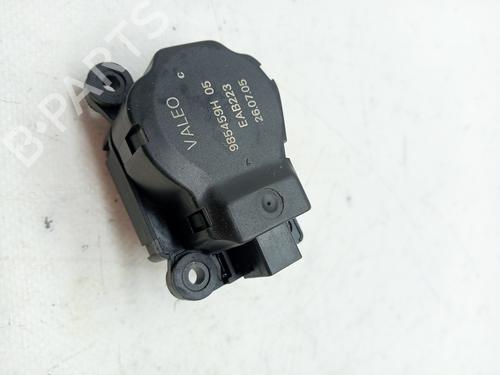 Module électronique BMW 3 (E90) 320 i (150 hp) 23353826