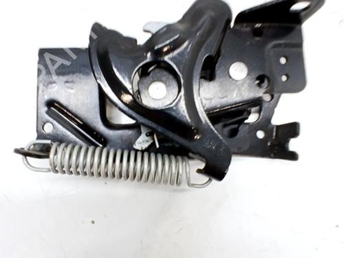 Used Hood lock BMW 3 (F30, F80) 318 d (150 hp) 30622595
