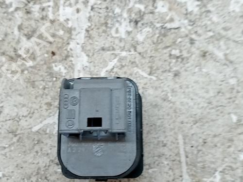Mirror switch VW TIGUAN (5N_) 2.0 TDI 4motion | BP37224267I25 - Image 2
