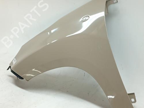 Used Left front fenders FIAT 500L (351_, 352_) 1.4 (199LYB1B) (95 hp) 32256699