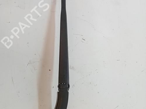 Used Front windshield wiper arm RENAULT MEGANE IV Hatchback (B9A/M/N_) 1.2 TCe 130 (B9MR) (130 hp) 23339371