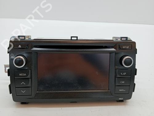 Used Radio TOYOTA AURIS (_E18_) 1.6 (ZRE181_, ZRE185_, ZRE185R, ZRE181R) (132 hp) 23342926