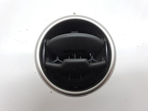Used Air vent NISSAN QASHQAI I (J10, NJ10) 2.0 dCi All-wheel Drive (150 hp) 23360499
