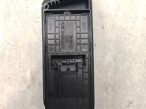 Left front window switch VW GOLF VII Variant (BA5, BV5) 1.4 TSI | BP36666628I27 - Image 3