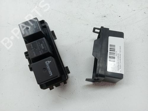 Used Fuse box CITROËN C4 AIRCROSS 1.6 HDi 115 (114 hp) 27700275