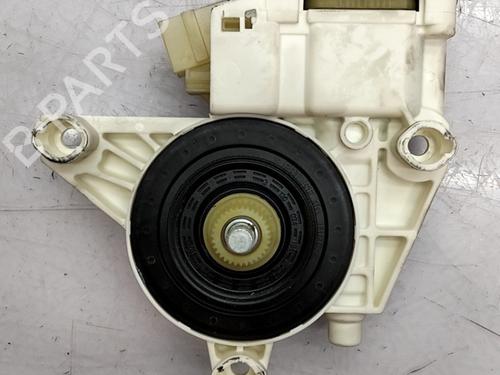 right-front-window-motor-mercedes-benz-c-class-w204-2007-2008-2009-2010-2011-2012-2013-2014-2015-33769262 main image