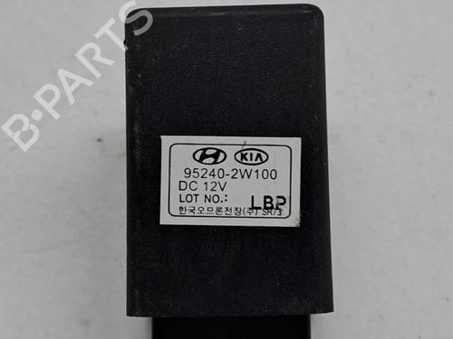 Used Electronic module KIA CEE'D (JD) 1.0 T-GDI (100 hp) 25737557