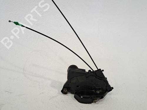 Højre fortil lås TOYOTA YARIS (_P9_) 1.33 VVT-i (NSP90_, NSP90R) (100 hp) 23973892
