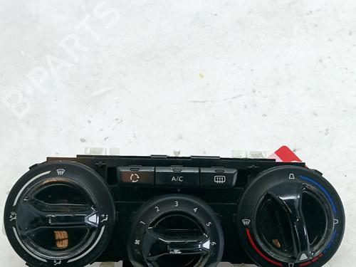 Used Climate control PEUGEOT 208 I (CA_, CC_) 1.2 VTI 82 (82 hp) 31035682