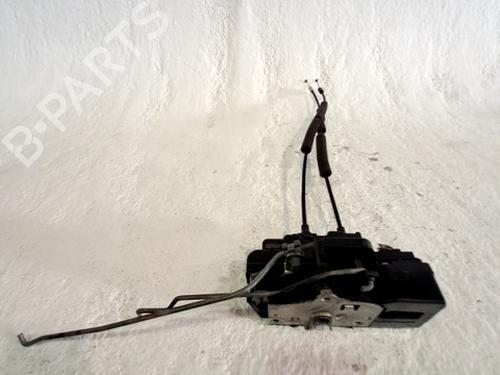 Used Front left lock CHEVROLET CAPTIVA (C100, C140) 2.2 D 4WD (184 hp) 31369616