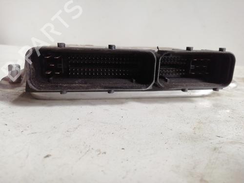 Used Engine control unit (ECU) VW PASSAT B3/B4 (3A2, 35I) 1.8 (90 hp) 25458189