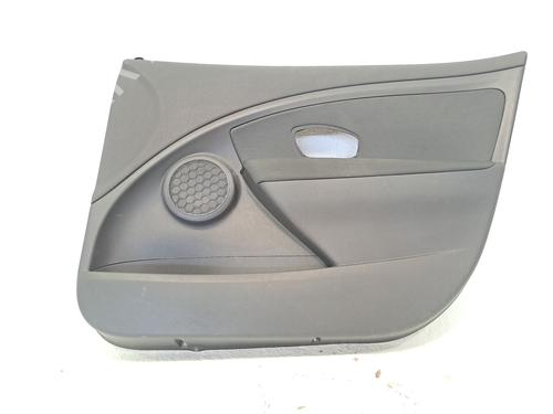 Forreste højre beklædning RENAULT MEGANE III Hatchback (BZ0/1_, B3_) 1.2 TCe (BZ2B, BZ11) (116 hp) 27891673