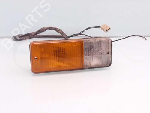 Used Right front indicator SUZUKI SAMURAI Closed Off-Road Vehicle (SJ_) 1.3 All-wheel Drive (SJ413, SJ70, SJ80) (70 hp) 27461433