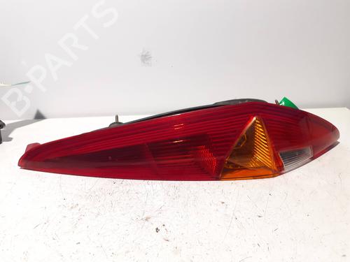 Used Right taillight FIAT PUNTO (188_) 1.2 60 (188.030, .050, .130, .150, .230, .250) (60 hp) 25987774