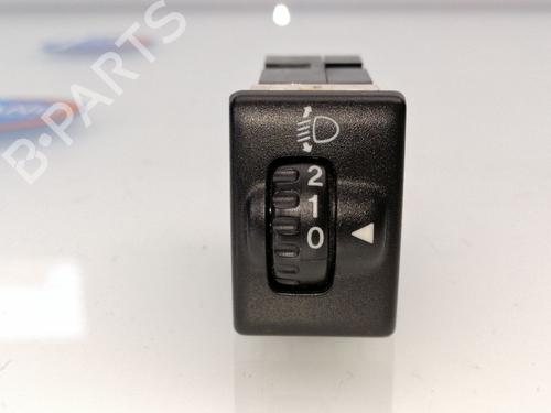 Forlygtekontakt SUZUKI JIMNY Closed Off-Road Vehicle (SN) 1.5 DDiS 4x4 (86 hp) 23874220