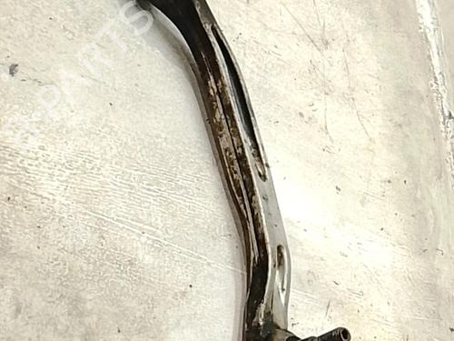 Used Right front suspension arm Right front suspension arm 37159475 37159475