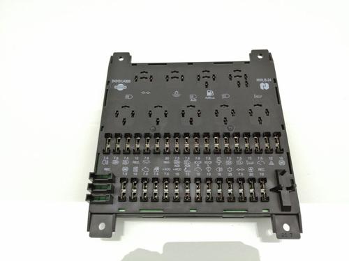 Used Fuse box NISSAN NOTE (E11, NE11) 1.4 LPG (88 hp) 30451789